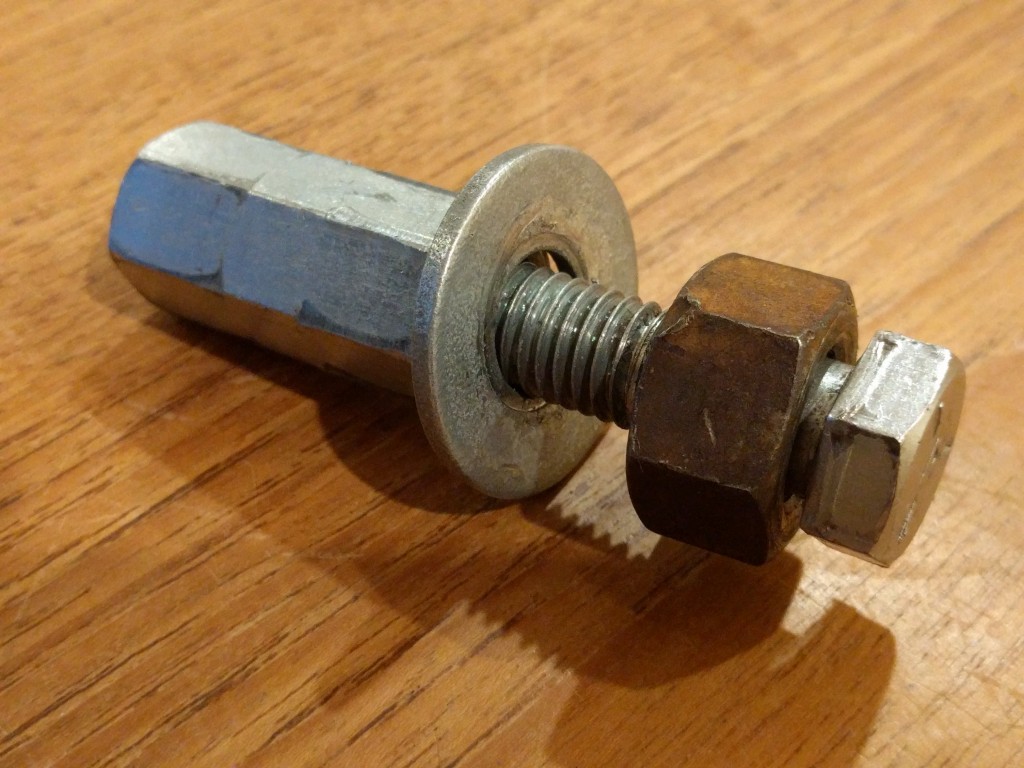 An improvement on Sheldon's fixed cup removal tool - Arcady Genkin